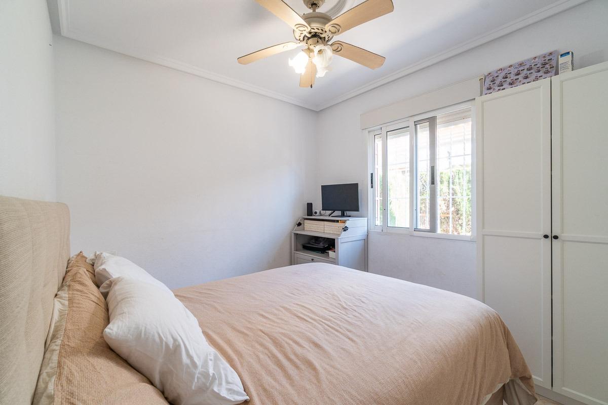 For sale - 3 Bedroom 1 Bathroom Semi in Playa Flamenca - Punta Prima  - Alicante