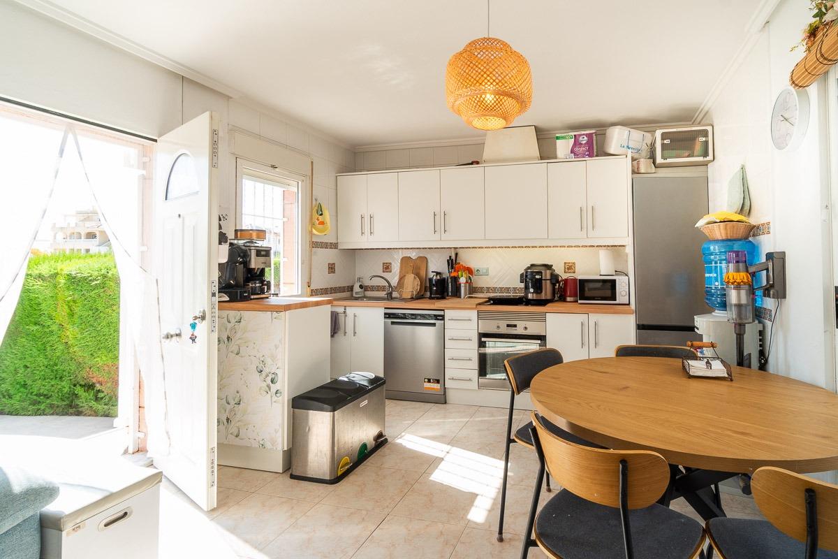 For sale - 3 Bedroom 1 Bathroom Semi in Playa Flamenca - Punta Prima  - Alicante
