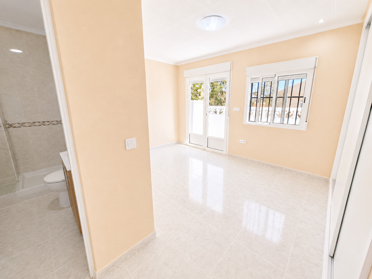 For sale - 1 Bedroom 2 Bathroom House - Townhouse in San Fulgencio - La Marina  - Alicante