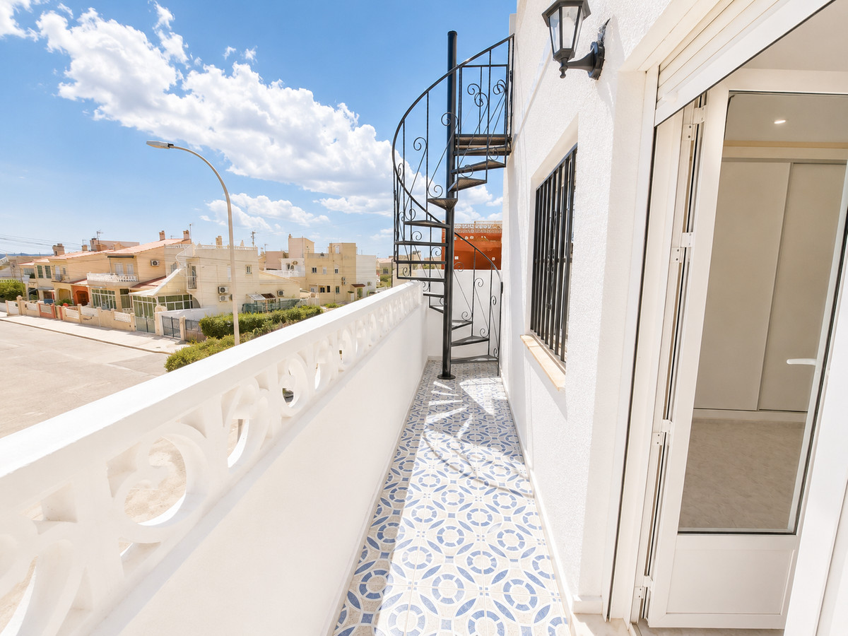 For sale - 1 Bedroom 2 Bathroom House - Townhouse in San Fulgencio - La Marina  - Alicante