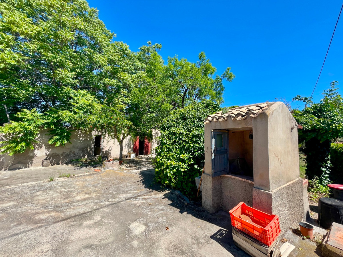 For sale - 3 Bedroom 1 Bathroom House - Detached Villa in La Romana - La Romana Centro  - Alicante
