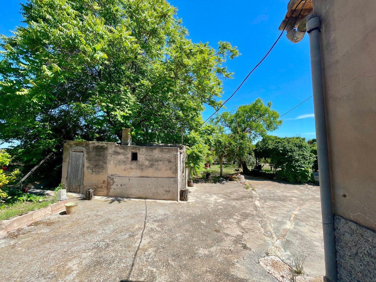 For sale - 3 Bedroom 1 Bathroom House - Detached Villa in La Romana - La Romana Centro  - Alicante