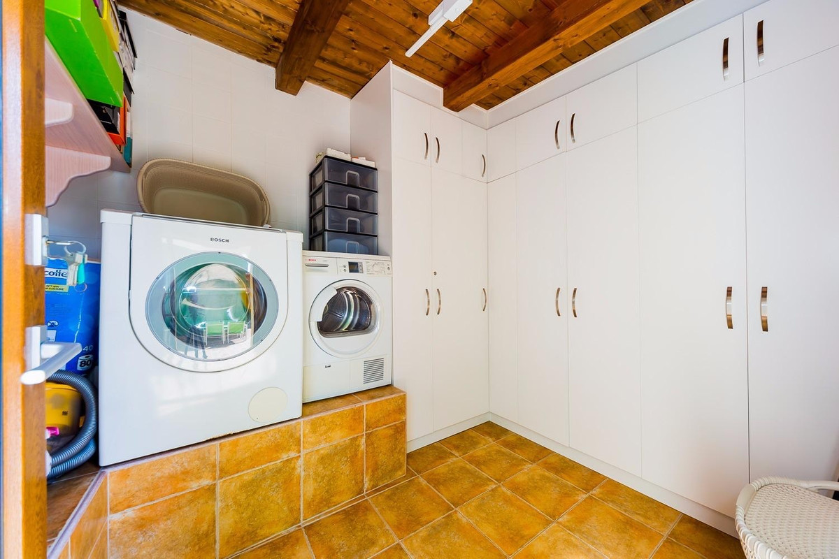 For sale - 5 Bedroom 5 Bathroom House - Finca - Cortijo in Almoradi - Almoradi Centro  - Alicante