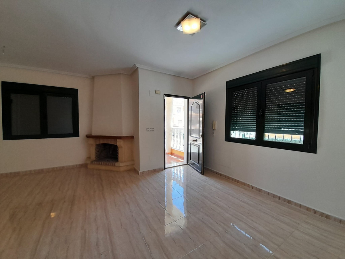 For sale - 3 Bedroom 3 Bathroom House - Detached Villa in Rojales - Ciudad Quesada  - Alicante