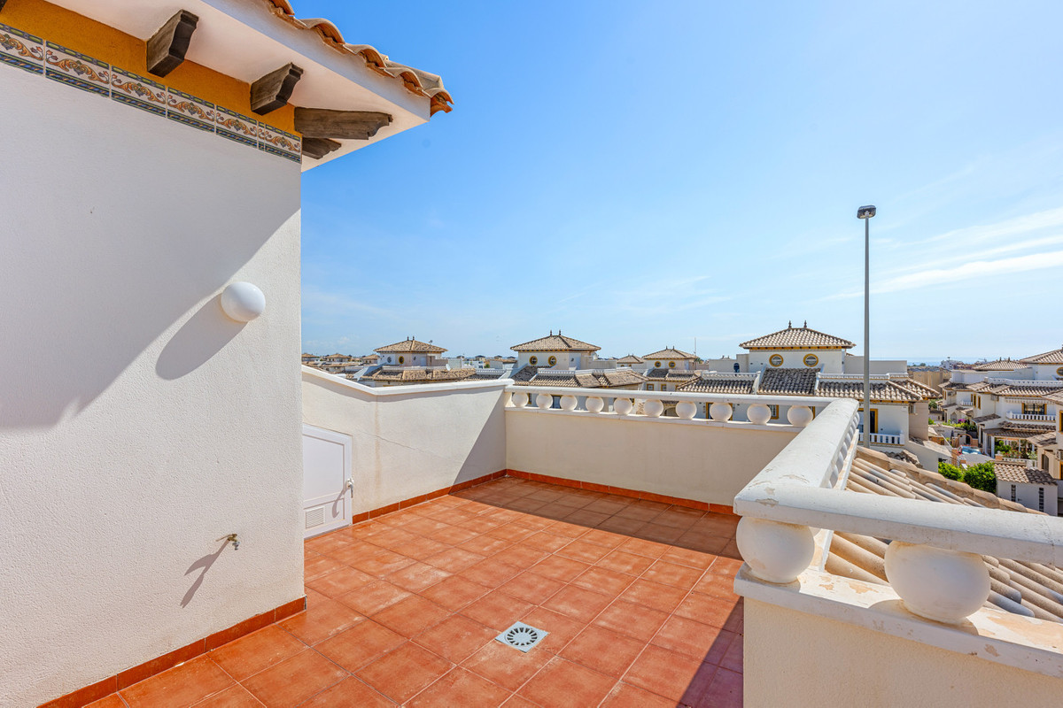 For sale - 2 Bedroom 2 Bathroom House - Quad in Orihuela - Lomas de Cabo Roig  - Alicante