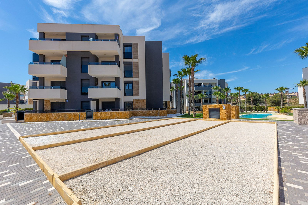 For sale - 2 Bedroom 2 Bathroom Middle Floor Apartment in Los Altos - Orihuela Costa  - Alicante