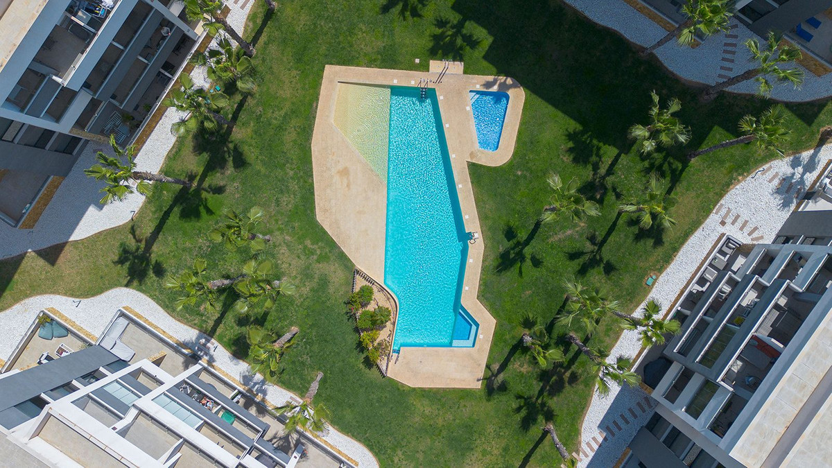 For sale - 2 Bedroom 2 Bathroom Middle Floor Apartment in Los Altos - Orihuela Costa  - Alicante