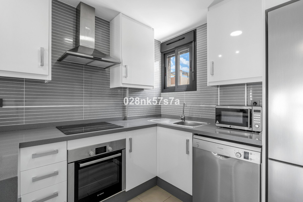 For sale - 2 Bedroom 2 Bathroom Apartment - Ground Floor Apartment in Orihuela - La Zenia  - Alicante
