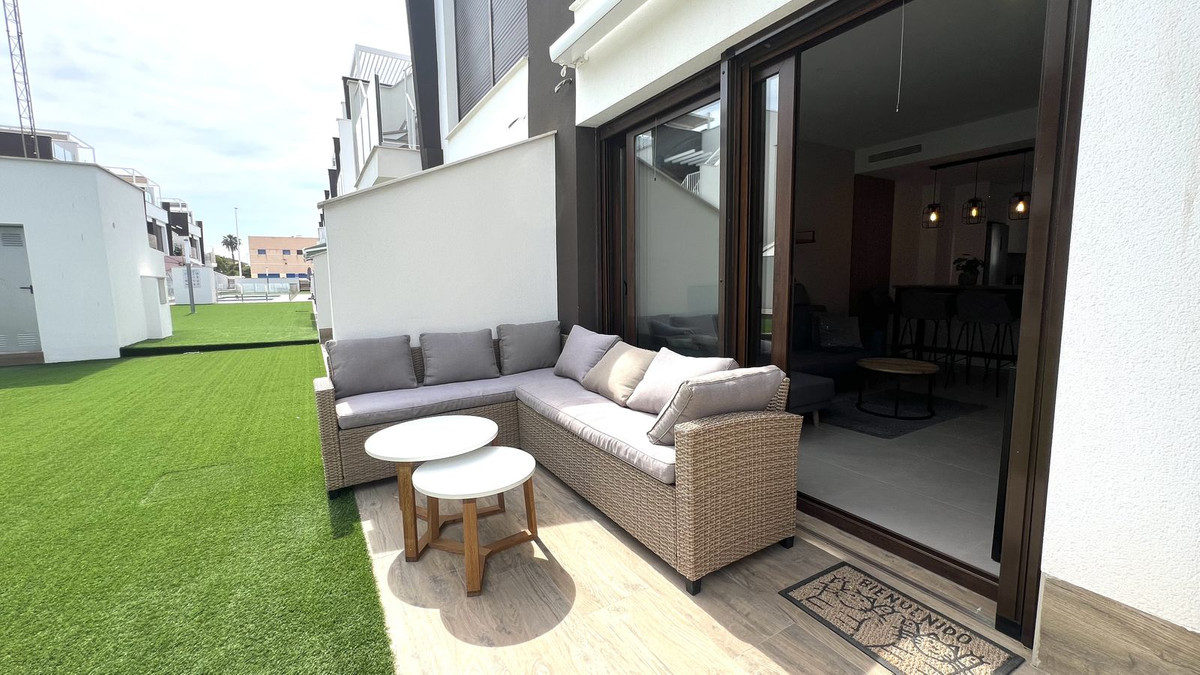 For sale - 2 Bedroom 2 Bathroom Apartment - Ground Floor Apartment in San Pedro del Pinatar - San Pedro del Pinatar Centro  - Murcia