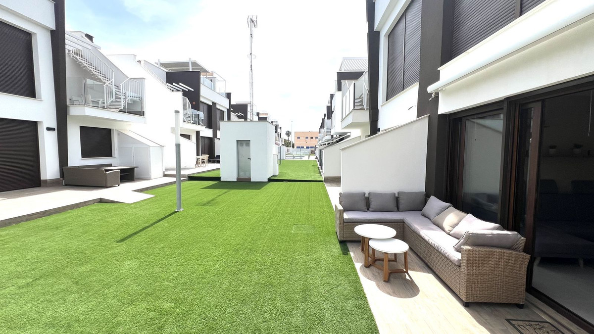 For sale - 2 Bedroom 2 Bathroom Apartment - Ground Floor Apartment in San Pedro del Pinatar - San Pedro del Pinatar Centro  - Murcia