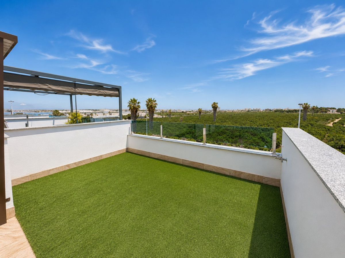 For sale - 3 Bedroom 3 Bathroom House - Townhouse in Orihuela - Los Balcones  - Alicante