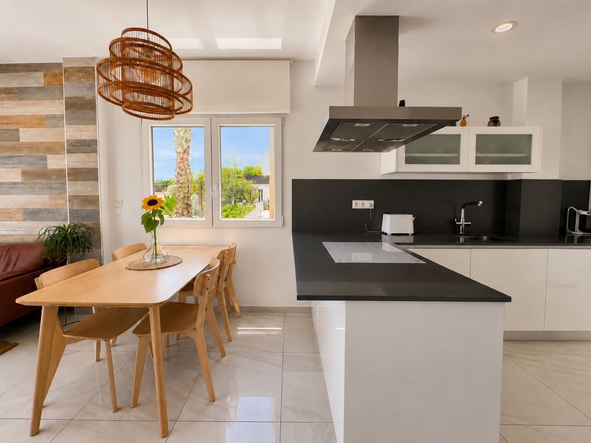 For sale - 3 Bedroom 3 Bathroom House - Townhouse in Orihuela - Los Balcones  - Alicante
