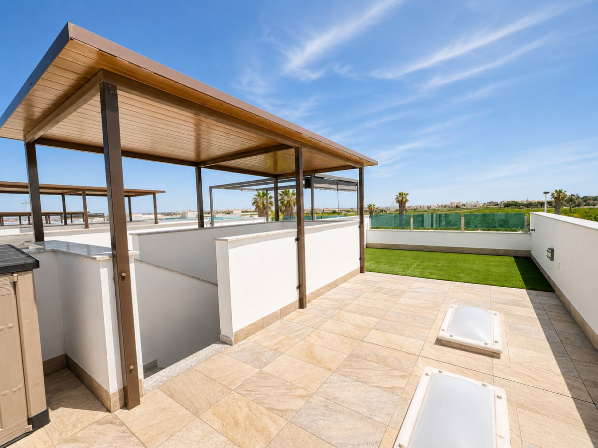 For sale - 3 Bedroom 3 Bathroom House - Townhouse in Orihuela - Los Balcones  - Alicante