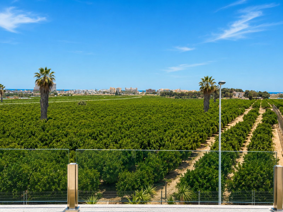 For sale - 3 Bedroom 3 Bathroom House - Townhouse in Orihuela - Los Balcones  - Alicante