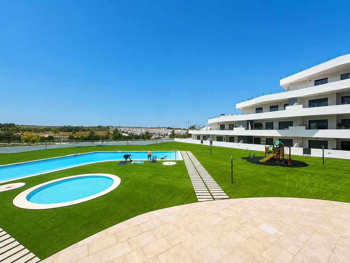For sale - 2 Bedroom 2 Bathroom Apartment - Ground Floor Apartment in San Miguel de Salinas - San Miguel de Salinas Centro  - Alicante