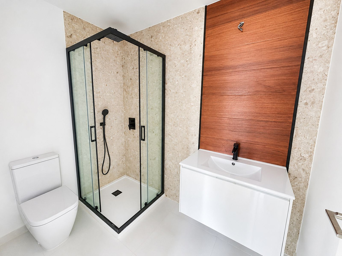 For sale - 2 Bedroom 2 Bathroom Apartment - Ground Floor Apartment in San Miguel de Salinas - San Miguel de Salinas Centro  - Alicante