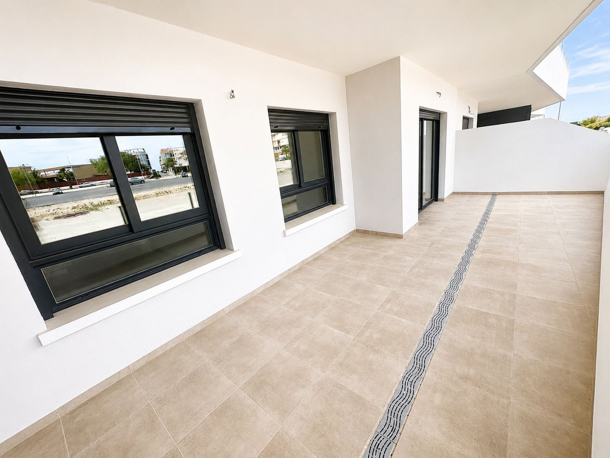 For sale - 2 Bedroom 2 Bathroom Apartment - Ground Floor Apartment in San Miguel de Salinas - San Miguel de Salinas Centro  - Alicante
