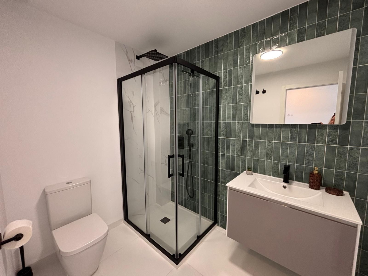 For sale - 2 Bedroom 2 Bathroom Apartment - Middle Floor Apartment in San Miguel de Salinas - San Miguel de Salinas Centro  - Alicante