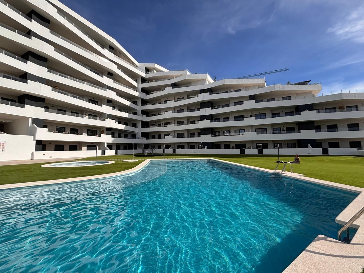 For sale - 2 Bedroom 2 Bathroom Apartment - Middle Floor Apartment in San Miguel de Salinas - San Miguel  - Alicante