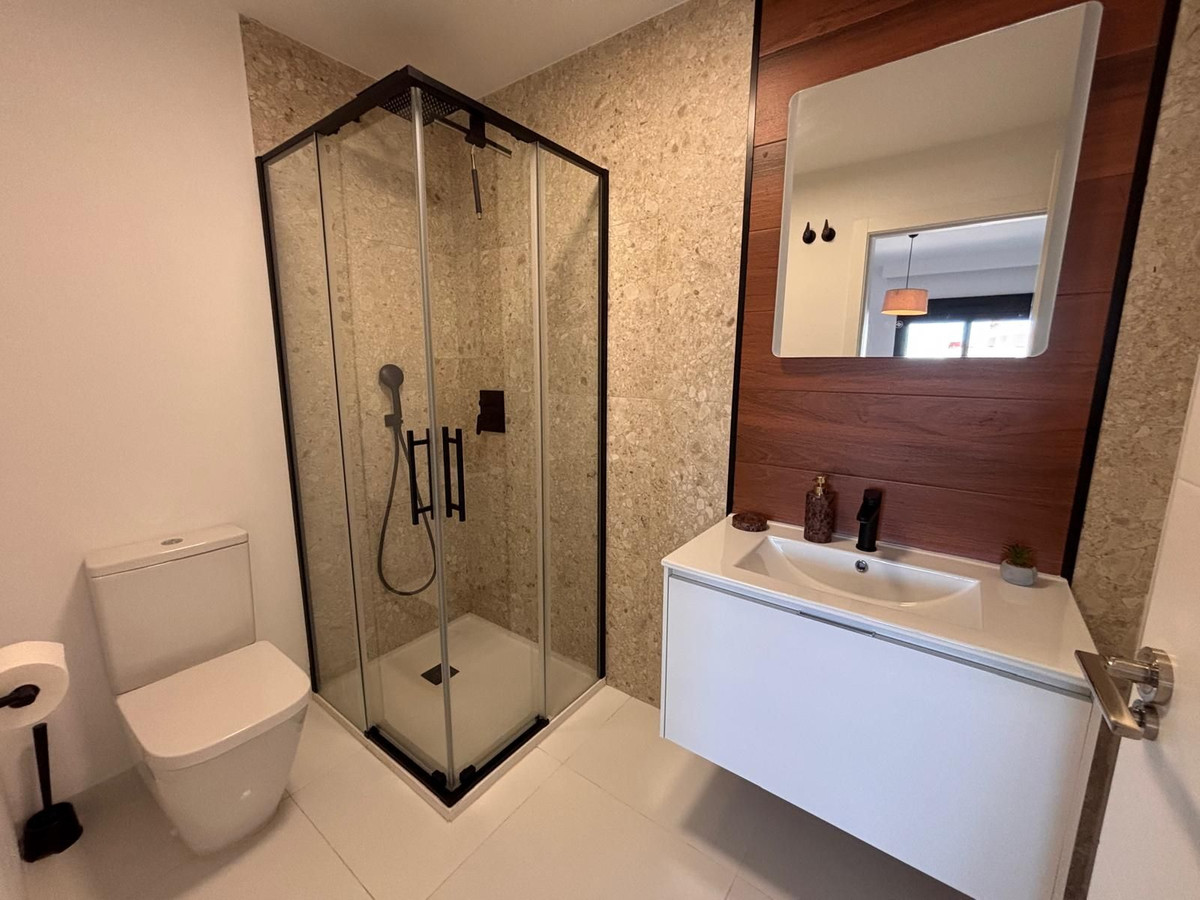 For sale - 2 Bedroom 2 Bathroom Apartment - Middle Floor Apartment in San Miguel de Salinas - San Miguel de Salinas Centro  - Alicante