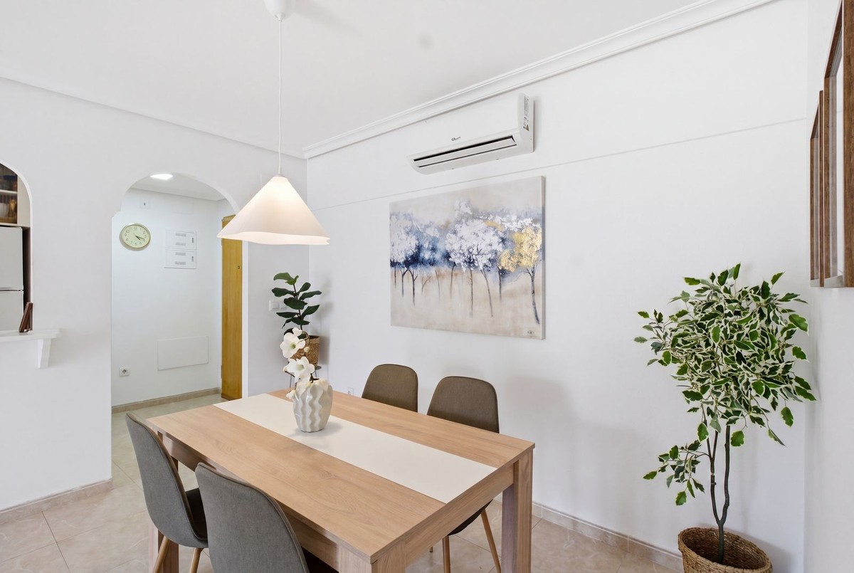For sale - 2 Bedroom 2 Bathroom Ground Floor Apartment in Playa Flamenca  - Playa Flamenca  - Alicante