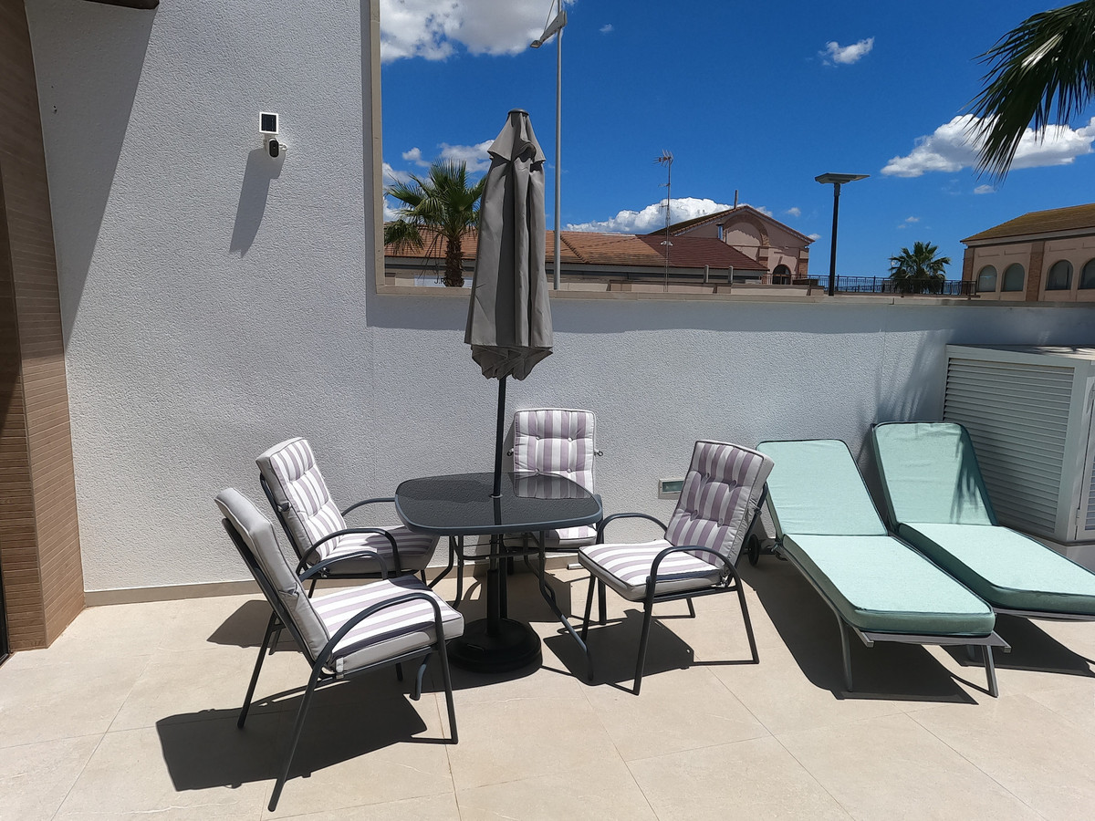 For sale - 4 Bedroom 4 Bathroom House - Detached Villa in Algorfa - La Finca Golf  - Alicante