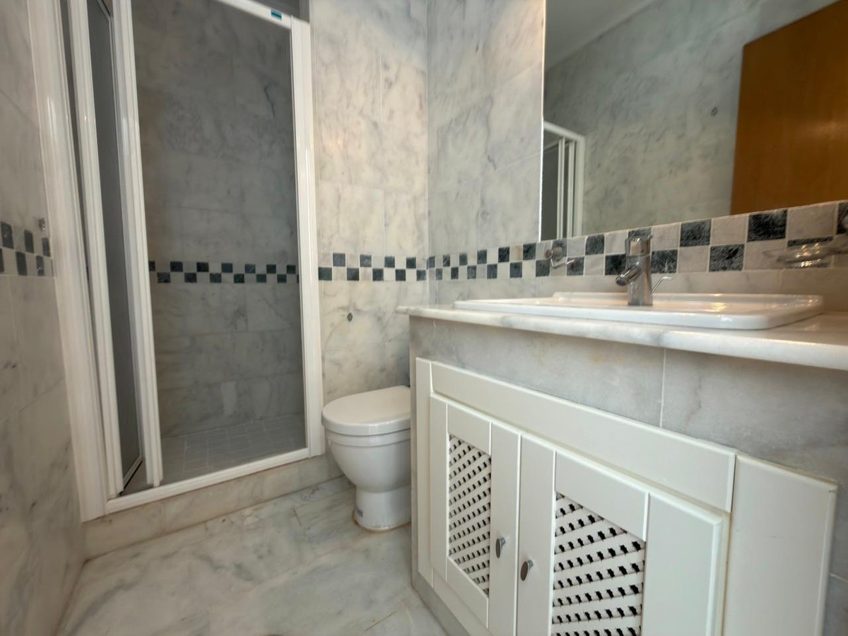 For sale - 2 Bedroom 2 Bathroom House - Bungalow in Algorfa - La Finca Golf  - Alicante