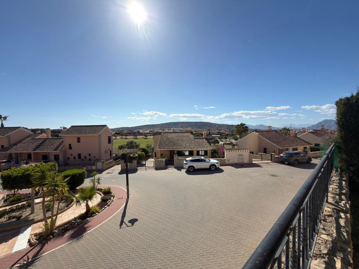 For sale - 2 Bedroom 2 Bathroom House - Bungalow in Algorfa - La Finca Golf  - Alicante
