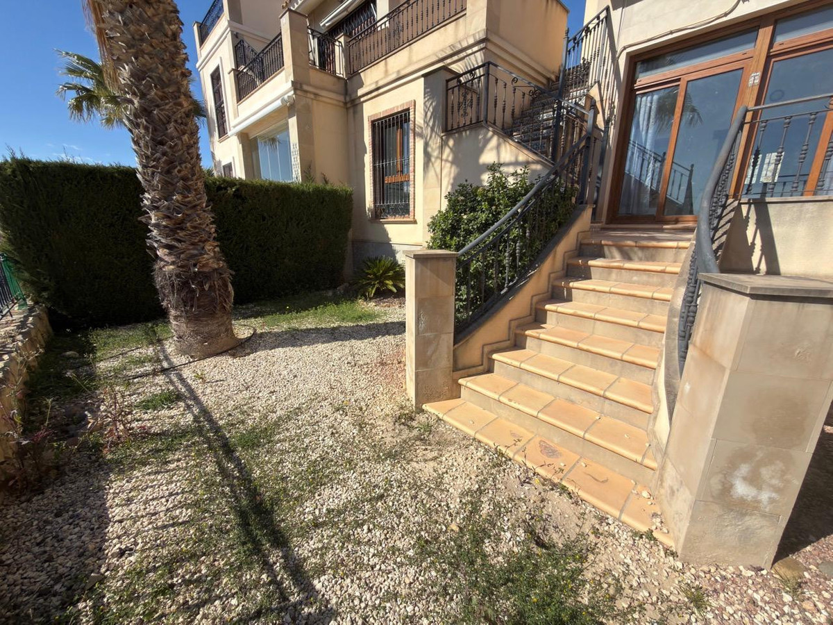 For sale - 2 Bedroom 2 Bathroom House - Bungalow in Algorfa - La Finca Golf  - Alicante