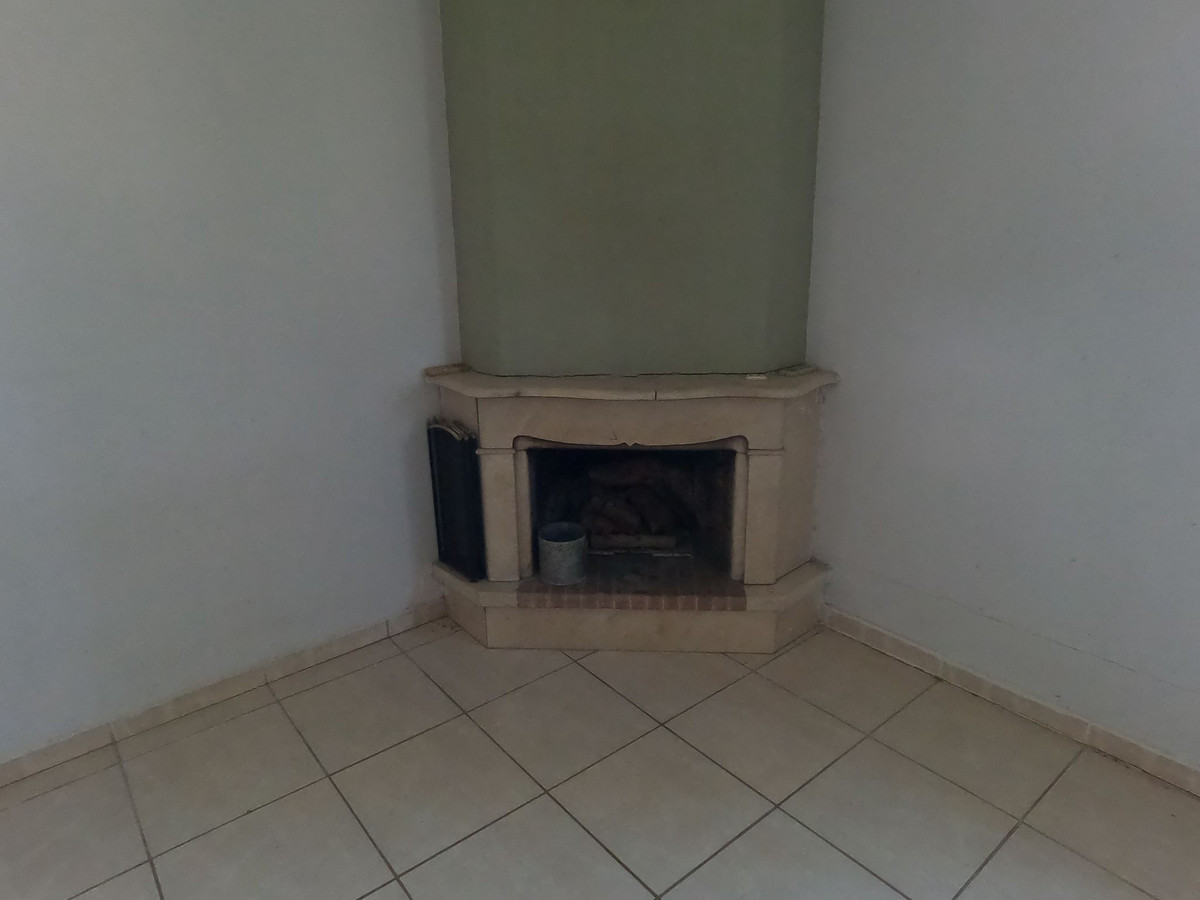 For sale - 4 Bedroom 2 Bathroom House - Detached Villa in Dolores - Dolores Centro  - Alicante