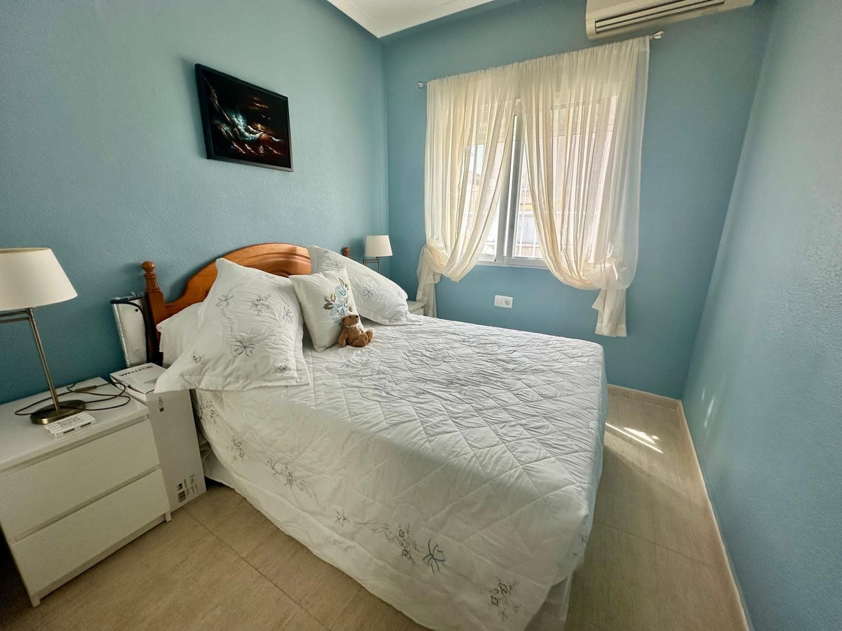 For sale - 2 Bedroom 1 Bathroom House - Detached Villa in Algorfa - Algorfa Centro  - Alicante