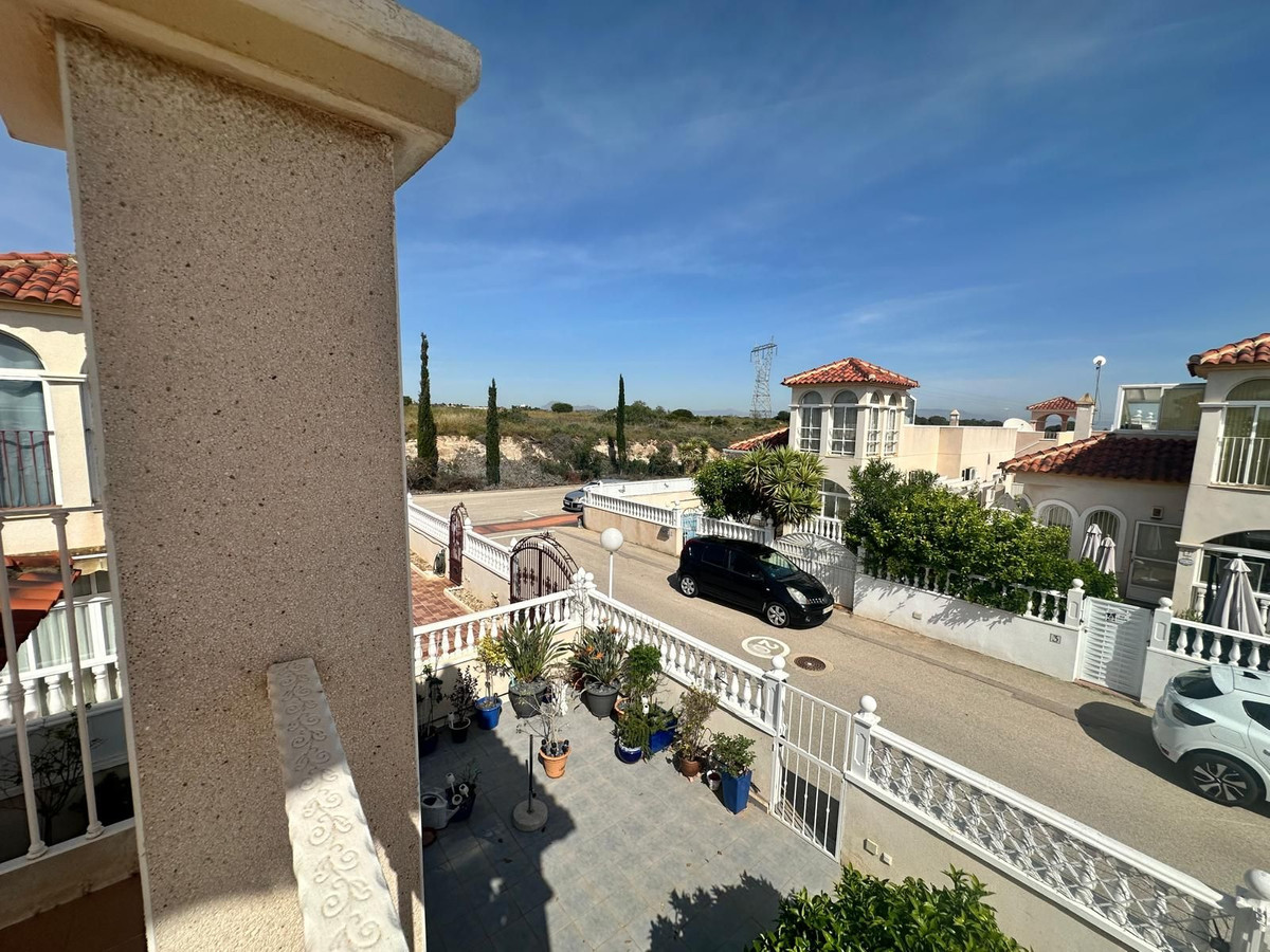 For sale - 2 Bedroom 1 Bathroom House - Detached Villa in Algorfa - Algorfa Centro  - Alicante