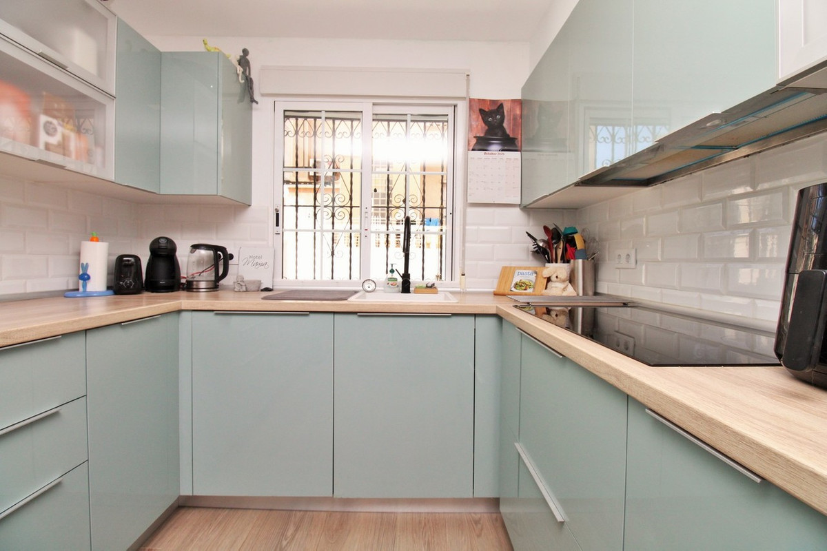 For sale - 2 Bedroom 2 Bathroom House - Townhouse in Orihuela - Villamartin  - Alicante