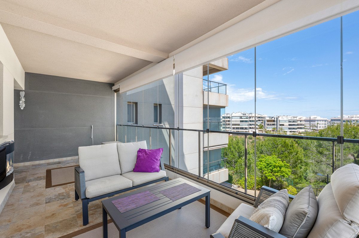 For sale - 2 Bedroom 2 Bathroom Apartment - Middle Floor Apartment in Orihuela - Los Dolses  - Alicante