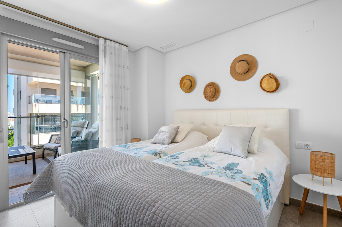 For sale - 2 Bedroom 2 Bathroom Apartment - Middle Floor Apartment in Orihuela - Los Dolses  - Alicante