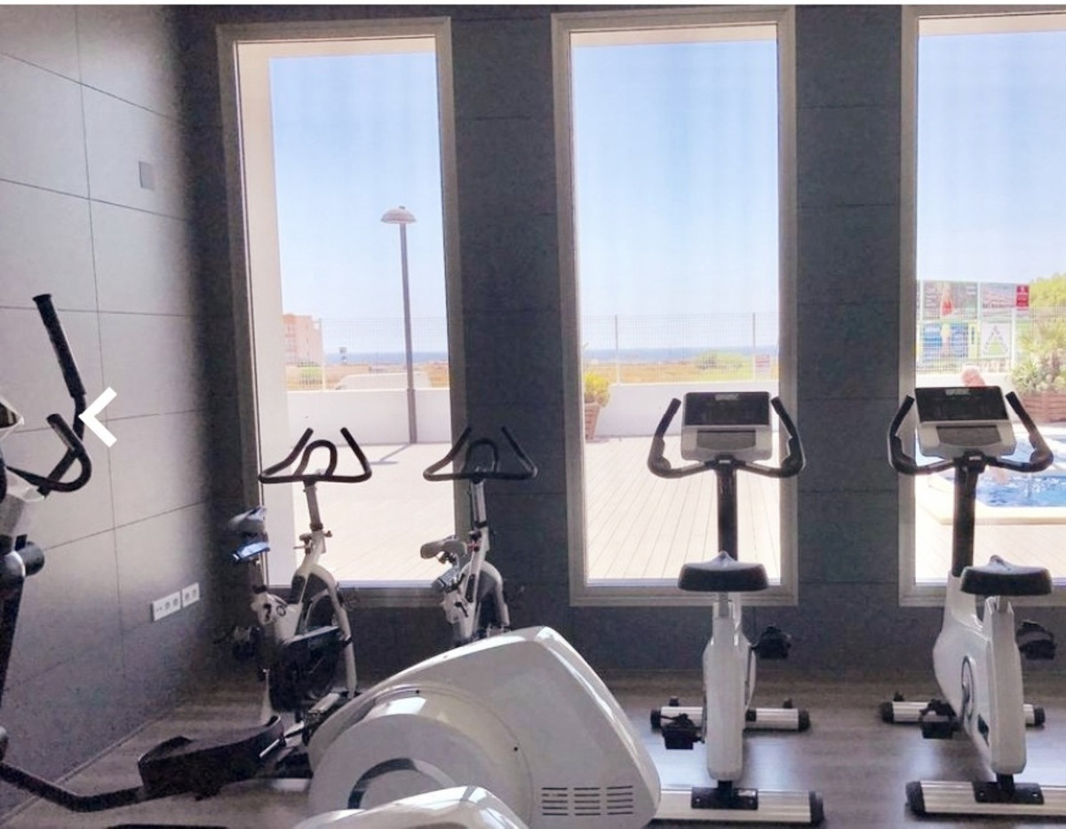 For sale - 2 Bedroom 2 Bathroom Apartment - Middle Floor Apartment in Orihuela - Los Dolses  - Alicante