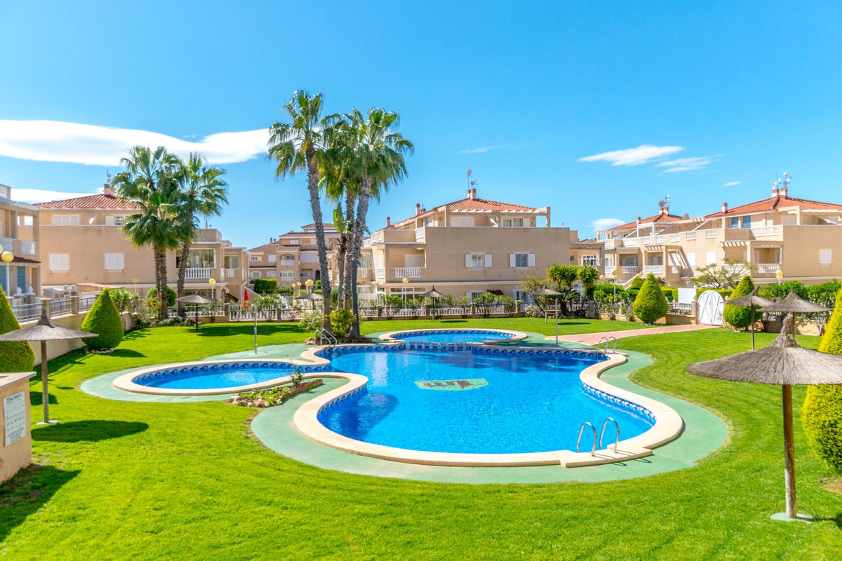 For sale - 1 Bedroom 1 Bathroom Apartment - Ground Floor Apartment in Orihuela - La Zenia  - Alicante
