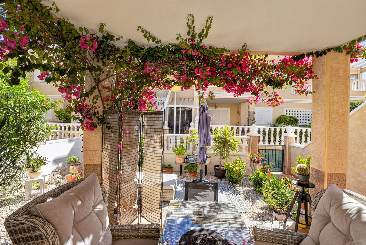 For sale - 1 Bedroom 1 Bathroom Apartment - Ground Floor Apartment in Orihuela - La Zenia  - Alicante