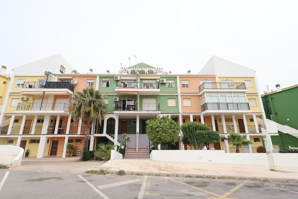 For sale - 1 Bedroom 1 Bathroom Apartment - Middle Floor Apartment in Torrevieja - La Veleta  - Alicante