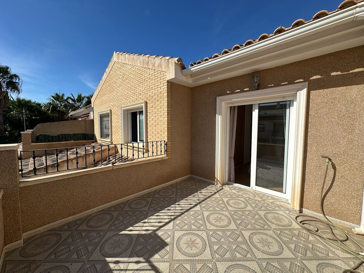 For sale - 3 Bedroom 2 Bathroom House - Townhouse in San Javier - Santiago de la Ribera  - Murcia