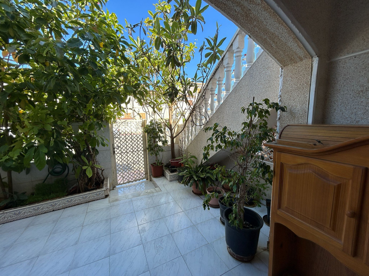 For sale - 1 Bedroom 1 Bathroom House - Townhouse in Torrevieja - Torrevieja Centro  - Alicante