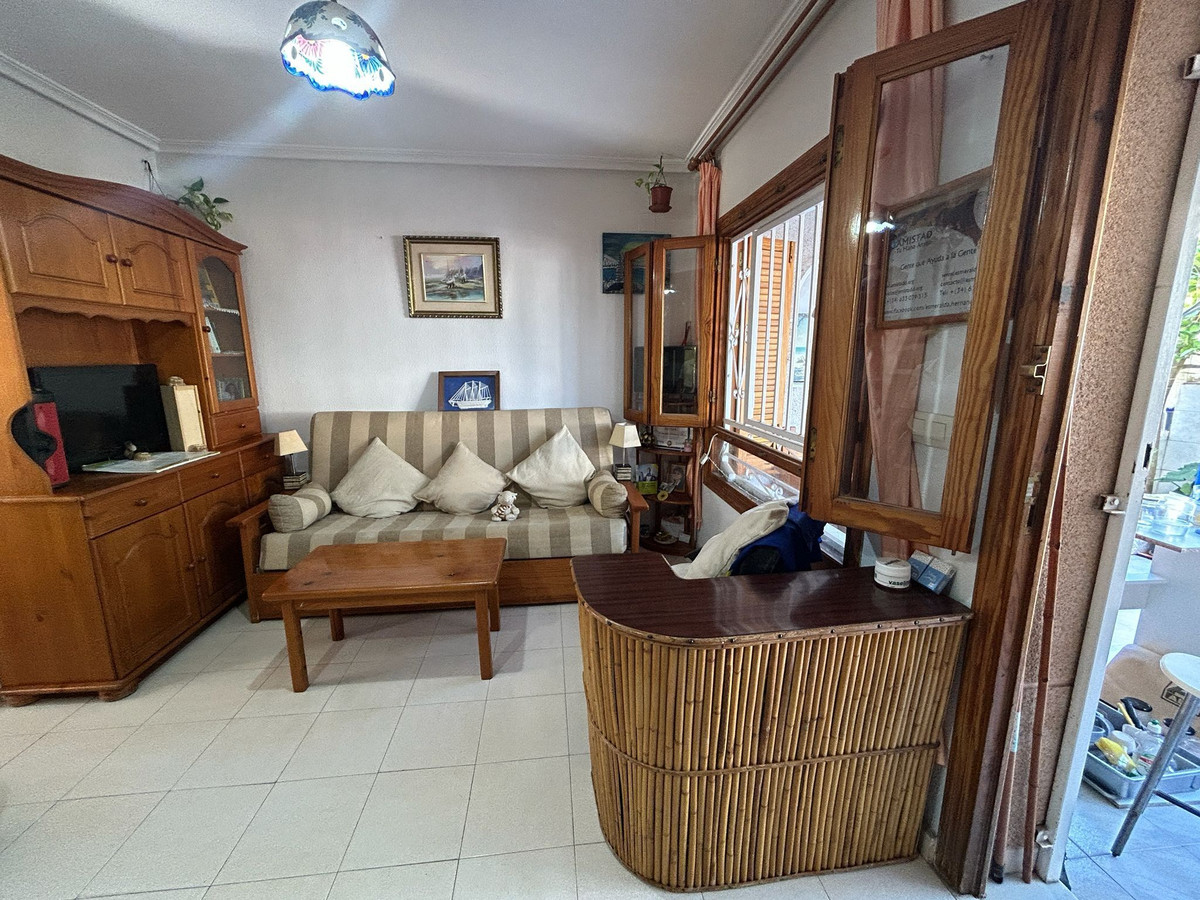 For sale - 1 Bedroom 1 Bathroom House - Townhouse in Torrevieja - Torrevieja Centro  - Alicante
