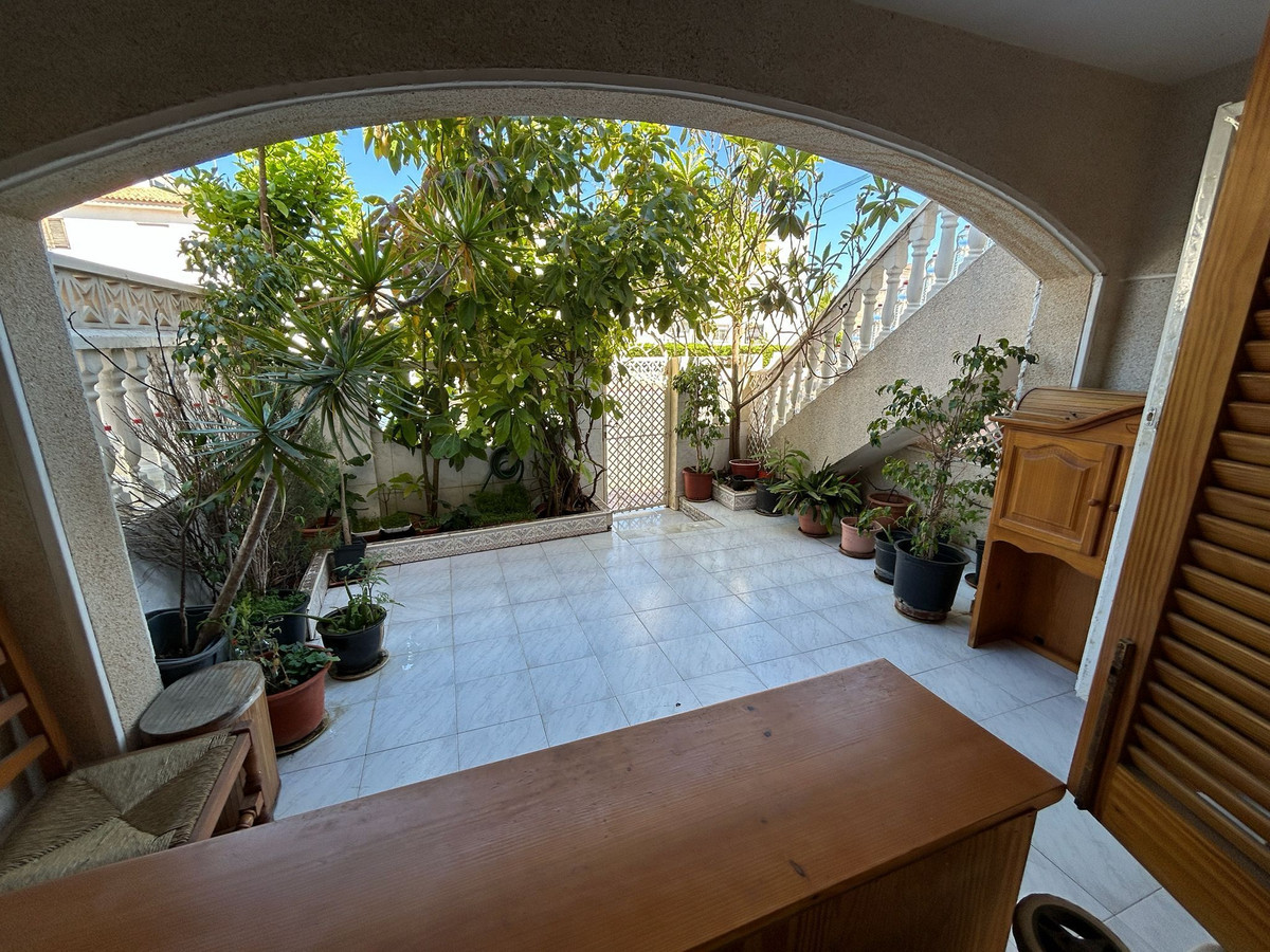 For sale - 1 Bedroom 1 Bathroom House - Townhouse in Torrevieja - Torrevieja Centro  - Alicante