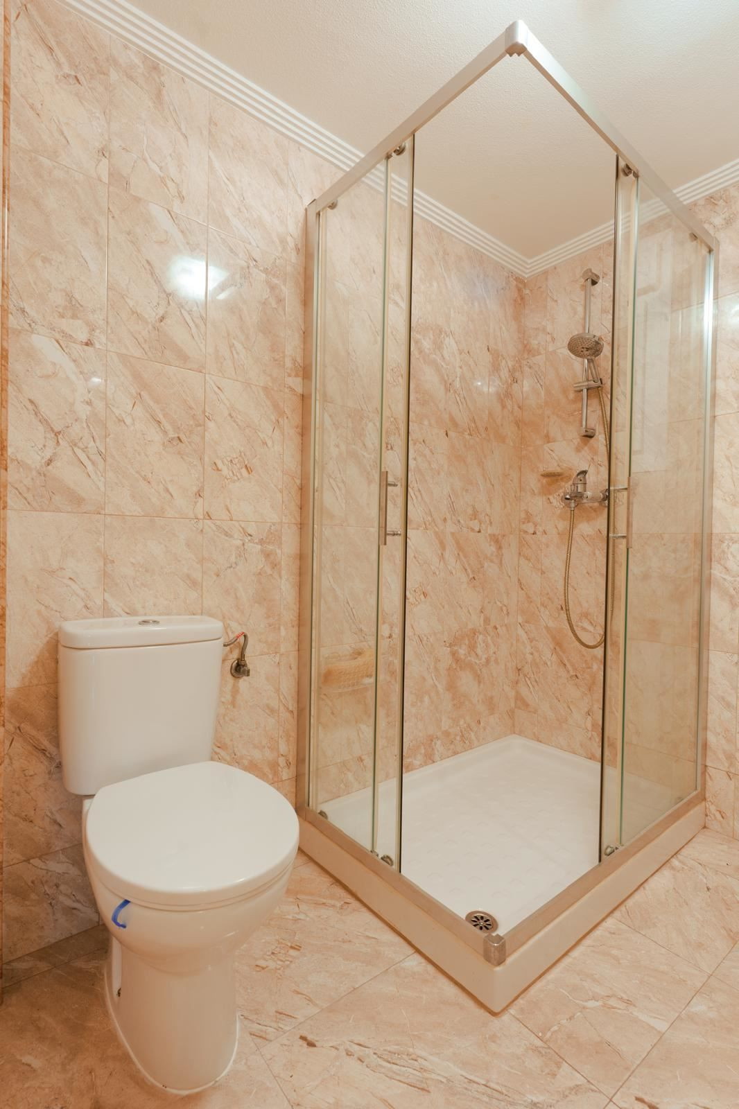 For sale - 7 Bedroom 4 Bathroom House - Detached Villa in Orihuela - Los Altos  - Alicante