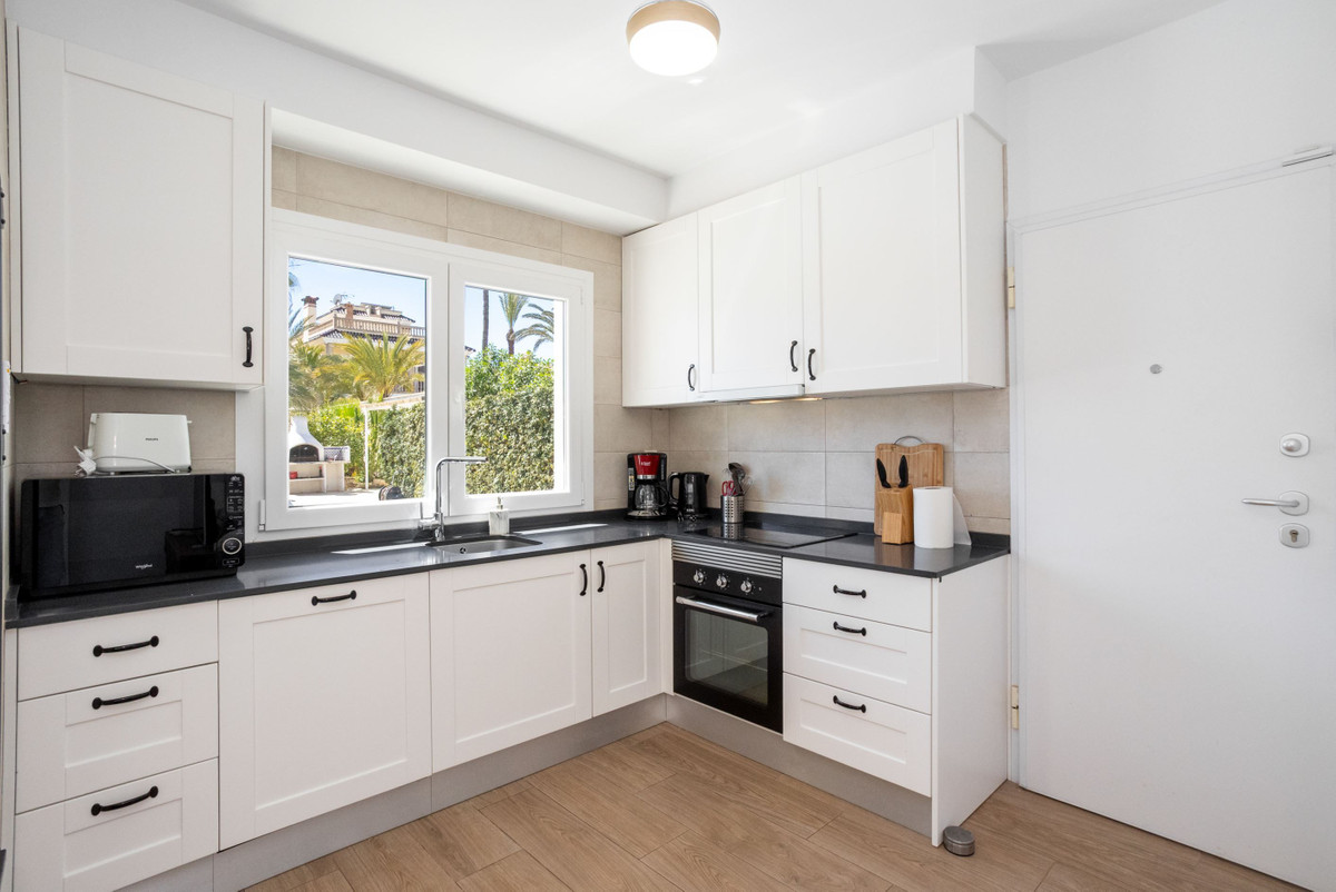 For sale - 3 Bedroom 3 Bathroom House - Detached Villa in Orihuela - Playa Flamenca  - Alicante