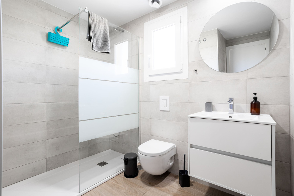 For sale - 3 Bedroom 3 Bathroom House - Detached Villa in Orihuela - Playa Flamenca  - Alicante