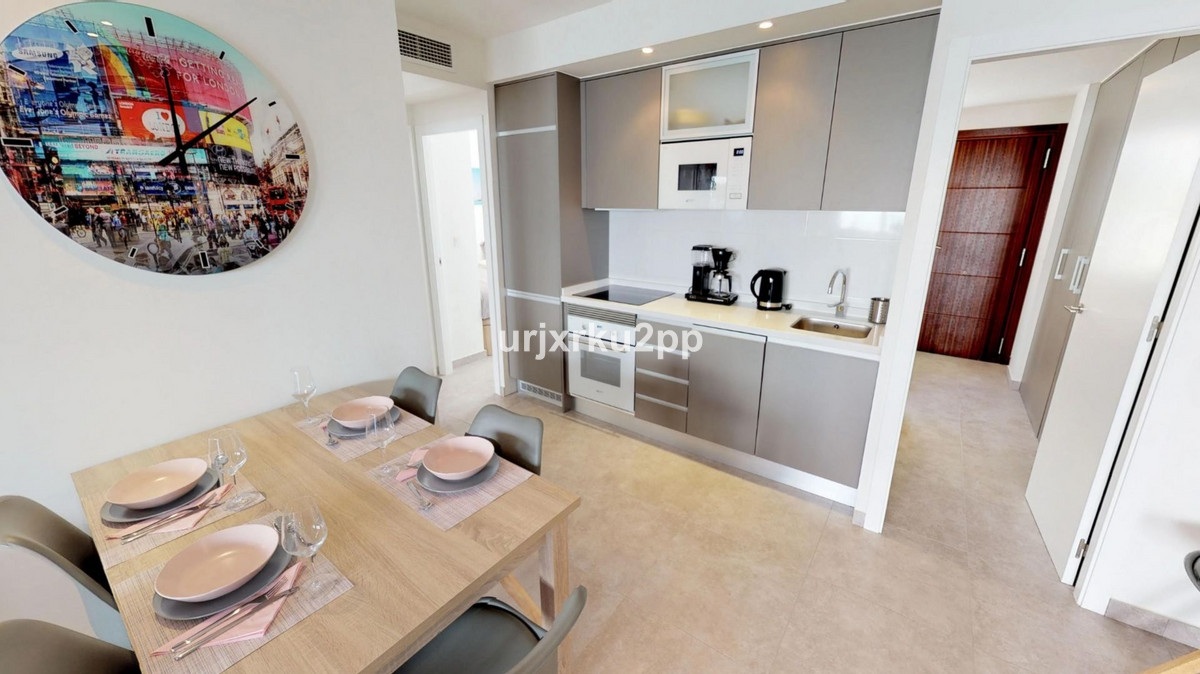 For sale - 3 Bedroom 2 Bathroom Apartment - Ground Floor Apartment in Torrevieja - Aguas Nuevas  - Alicante