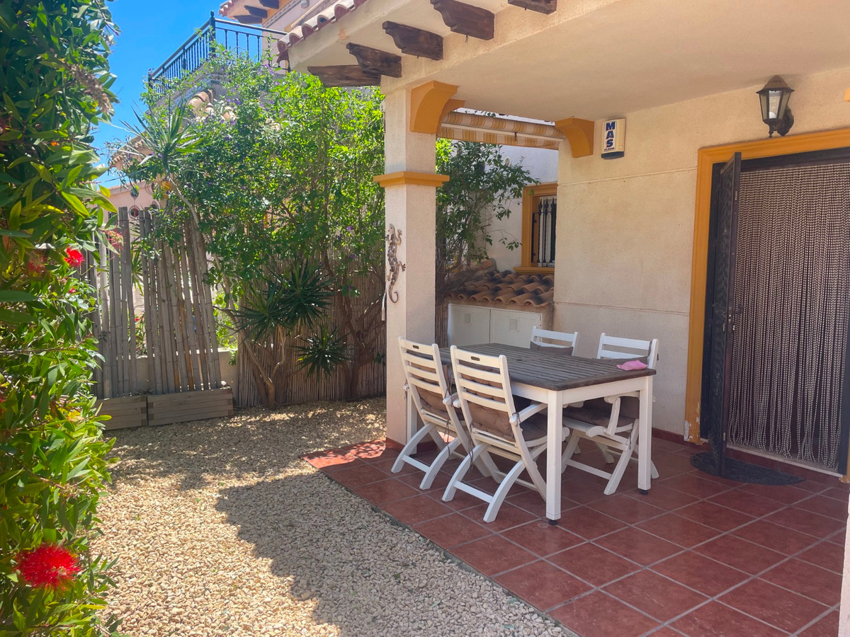 For sale - 2 Bedroom 1 Bathroom House - Detached Villa in Orihuela - La Regia  - Alicante