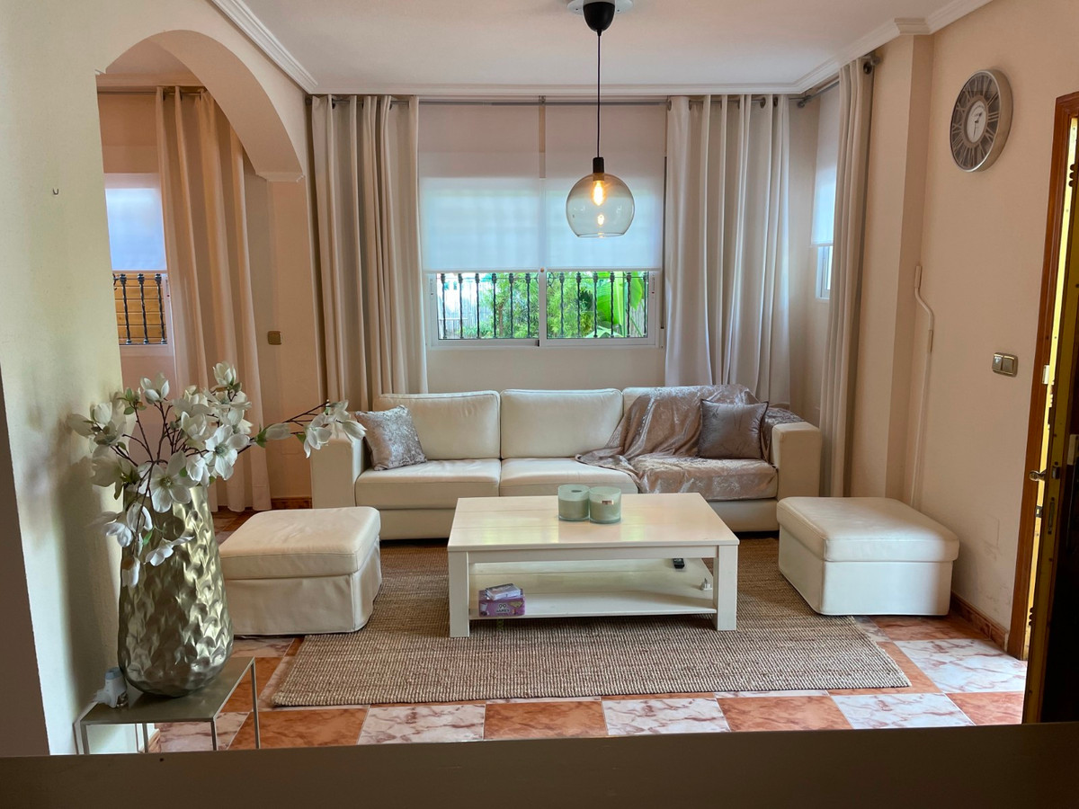 For sale - 2 Bedroom 1 Bathroom House - Detached Villa in Orihuela - La Regia  - Alicante