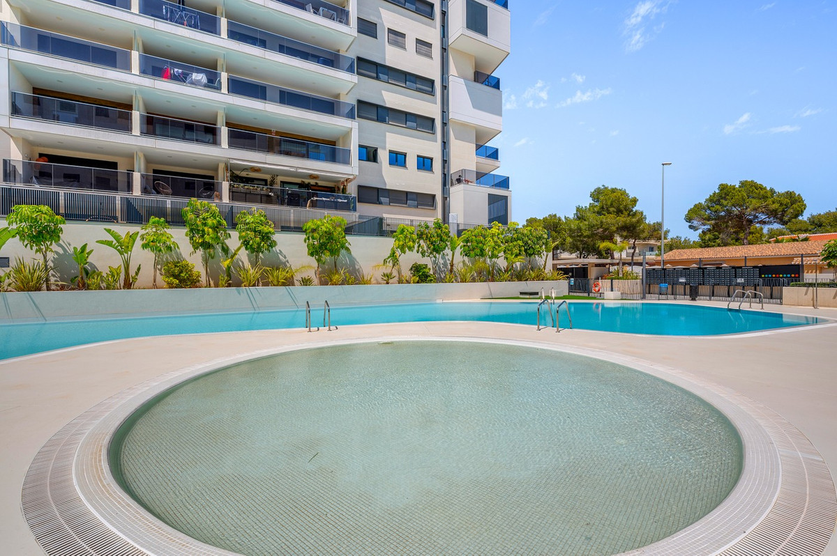 For sale - 3 Bedroom 2 Bathroom Apartment - Ground Floor Apartment in Orihuela - Dehesa de Campoamor  - Alicante